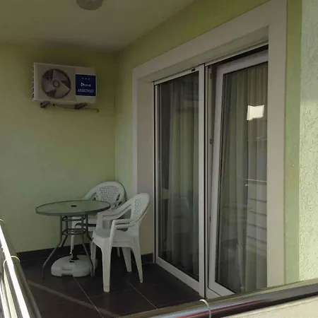 In 39071 Apartment Crikvenica