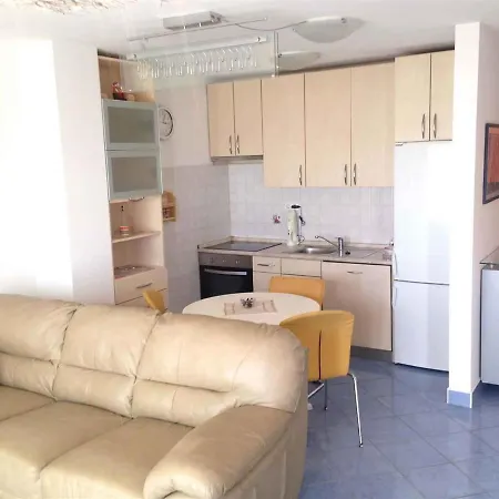In 39071 Apartamento