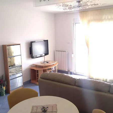 Apartamento In 39071 *